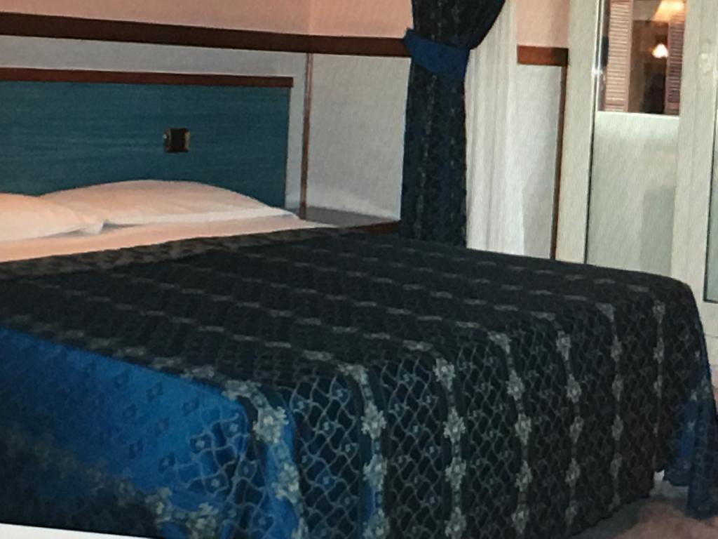 רומא Hotel Rubino מראה חיצוני תמונה