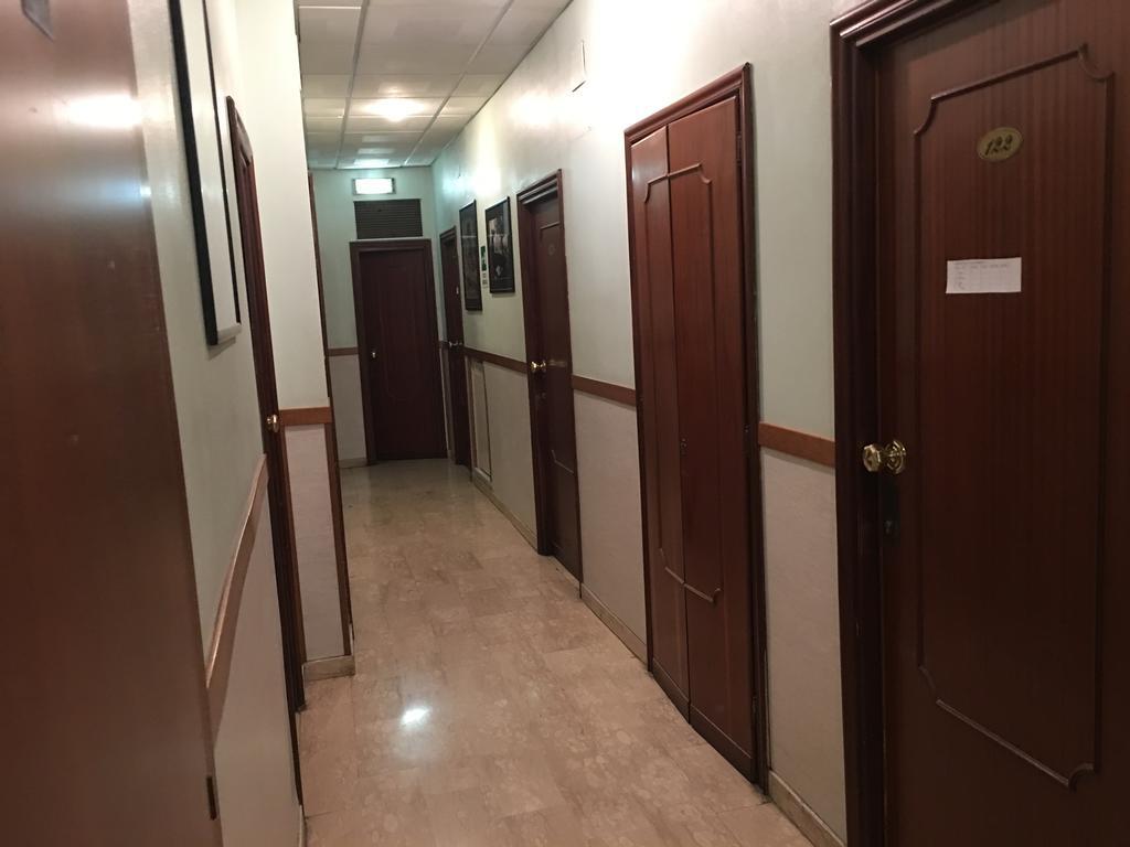 רומא Hotel Rubino מראה חיצוני תמונה