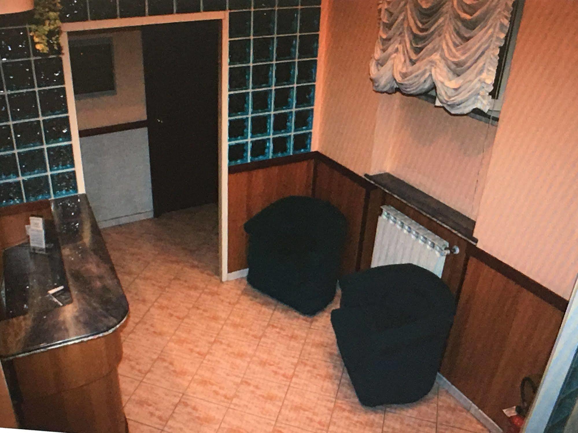 רומא Hotel Rubino מראה חיצוני תמונה